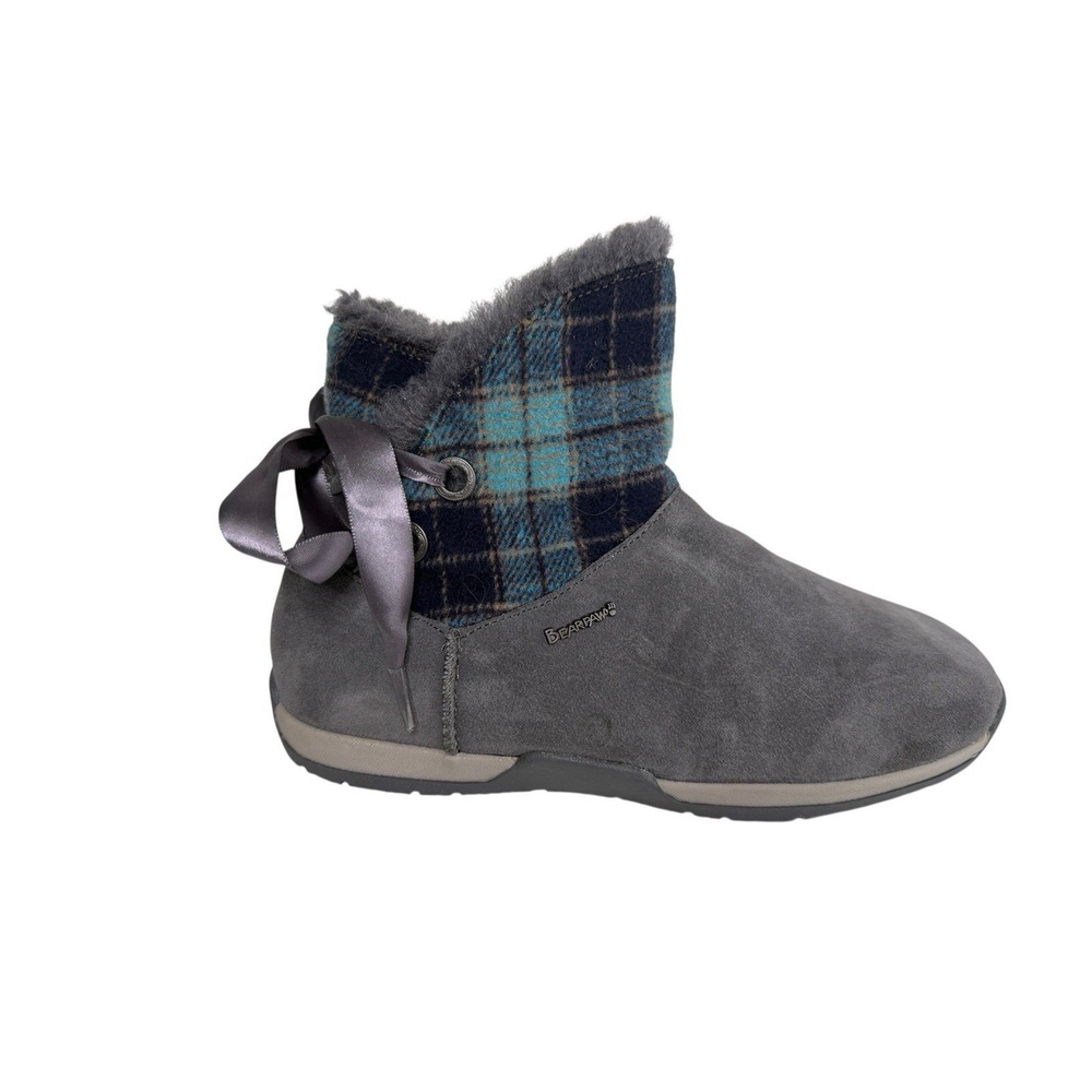 BearPaw Geneva Boots Short Suede Wool Lined Sheepskin Ribbon Women's Sz 7 No Box